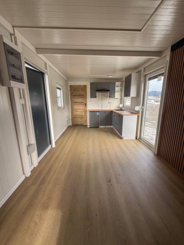 Domek całoroczny z wyposażeniem o powierzchni 30m2 (11)