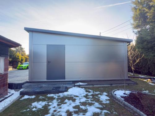 Garaż 35 m² na Zgłoszenie 3