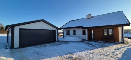 Garaż 35m2 z płyty warstwowej PIR (3)